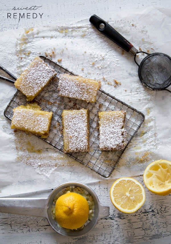 Lemon Bars with Brown Sugar Crust | Sweet-Remedy.com #lemons #recipe #dessert #lemonbars 