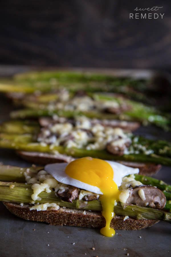 Asparagus and Mushroom Toast | Sweet-Remedy.com