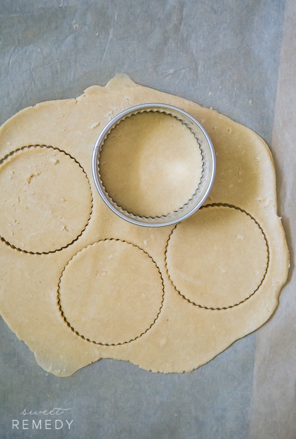 This Whole Grain Pie Dough can be used in savory or sweet pies! 